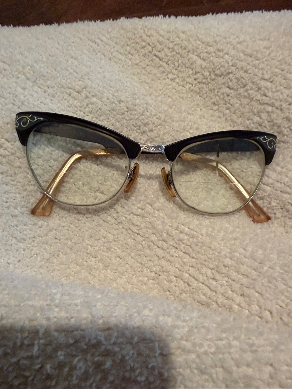 Vintage cat eye glasses-frames only
